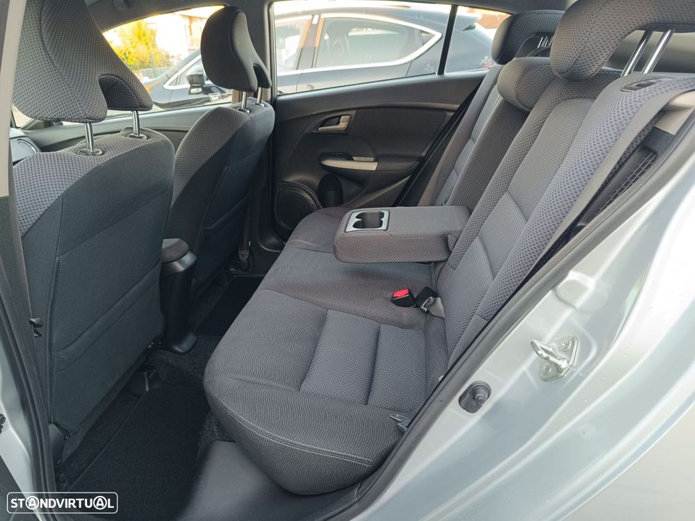 Honda Insight 1.3 IMA i-VTEC Executive - 12