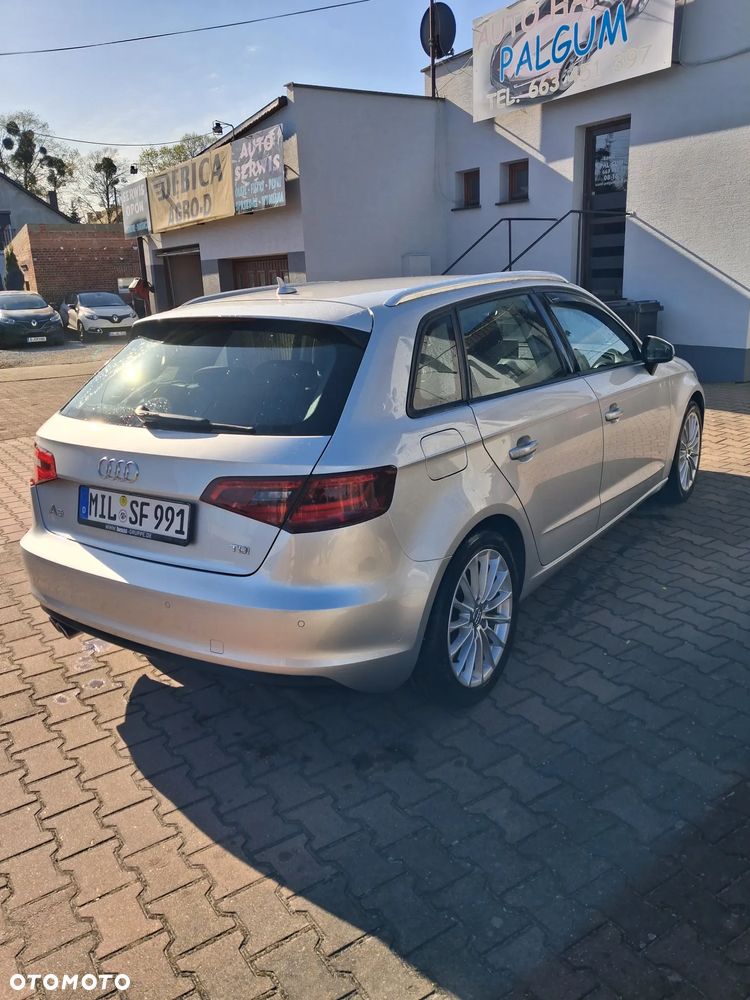 Audi A3 Sportback - 5