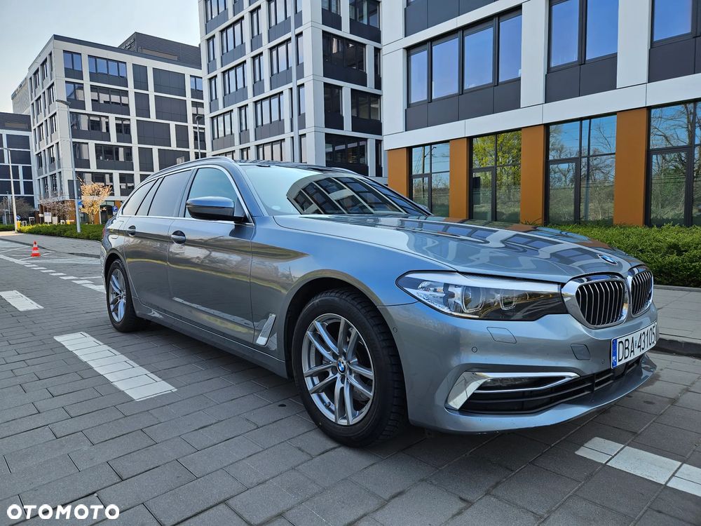 BMW Seria 5 520d xDrive Luxury Line - 4