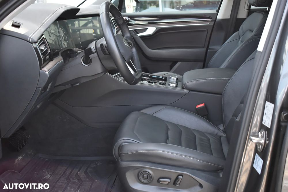 Volkswagen Touareg V6 TDI 4MOTION Elegance - 7