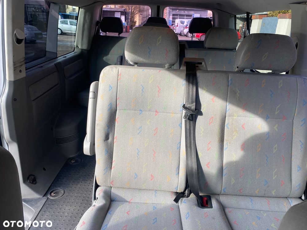 Volkswagen Transporter Caravelle Lang (7.Si.) - 14