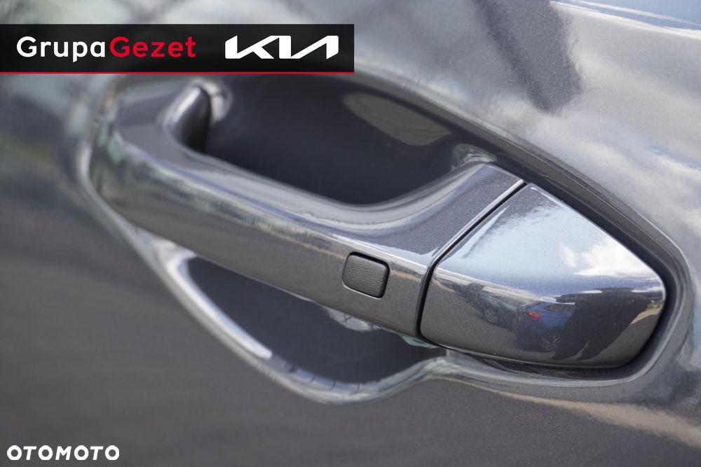 Kia XCeed - 12