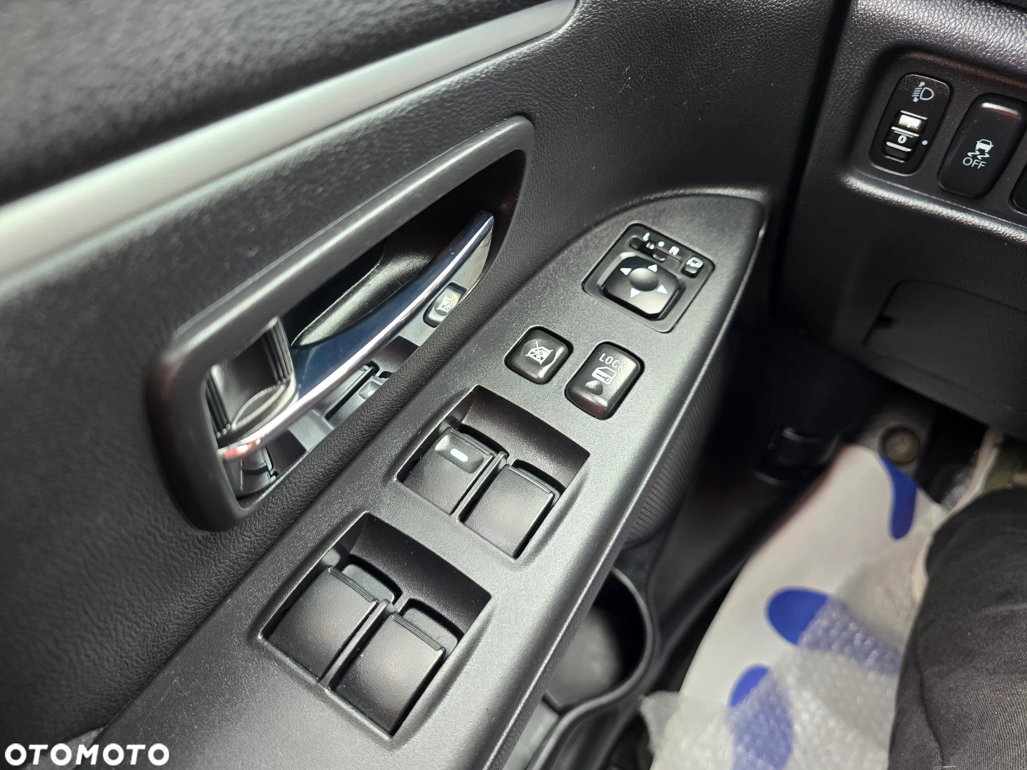Mitsubishi ASX 1.6 2WD Comfort Edition - 29