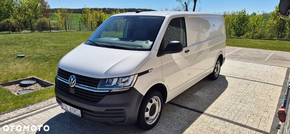Volkswagen Transporter - 1