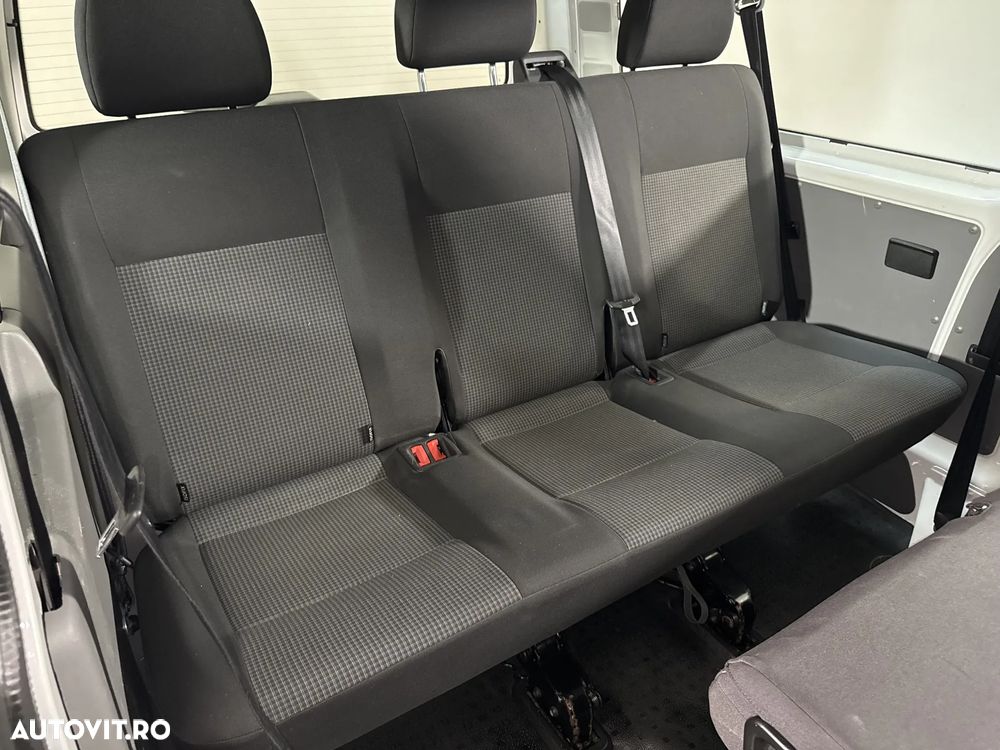 Volkswagen Transporter - 14