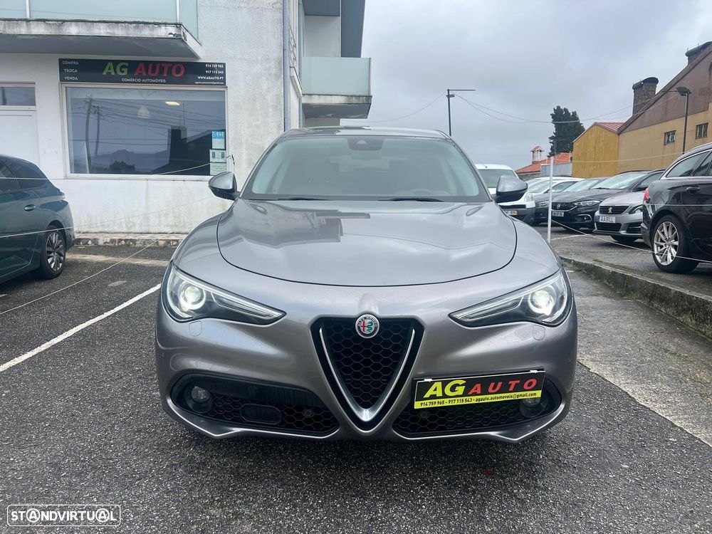 Alfa Romeo Stelvio 2.2 16V AT8 Super - 5