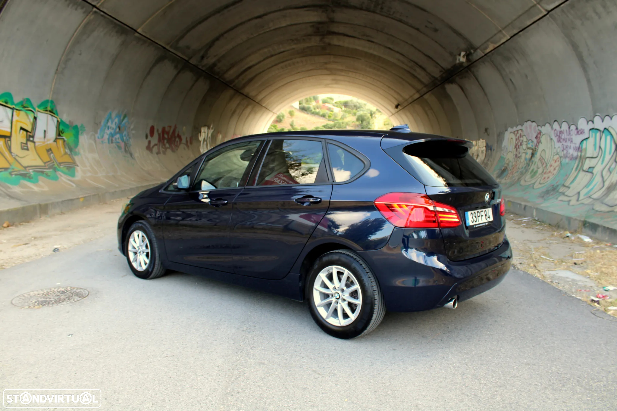 BMW 218 Active Tourer d Advantage Auto - 5