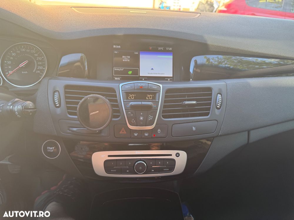 Renault Laguna dCi 150 FAP Start-Stop Bose Edition - 12