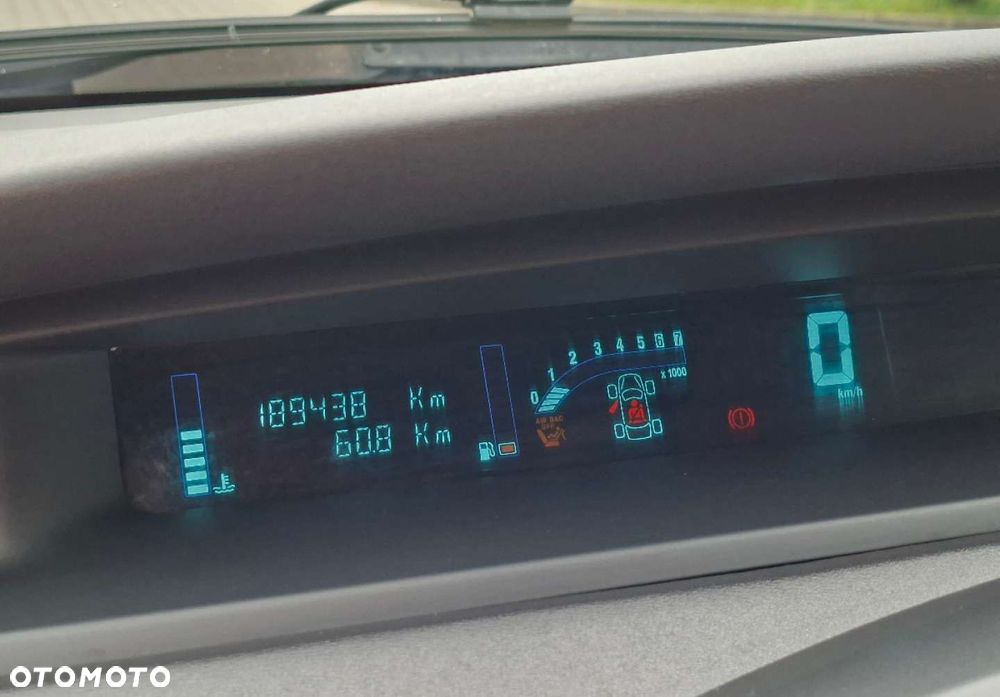 Renault Scenic - 28