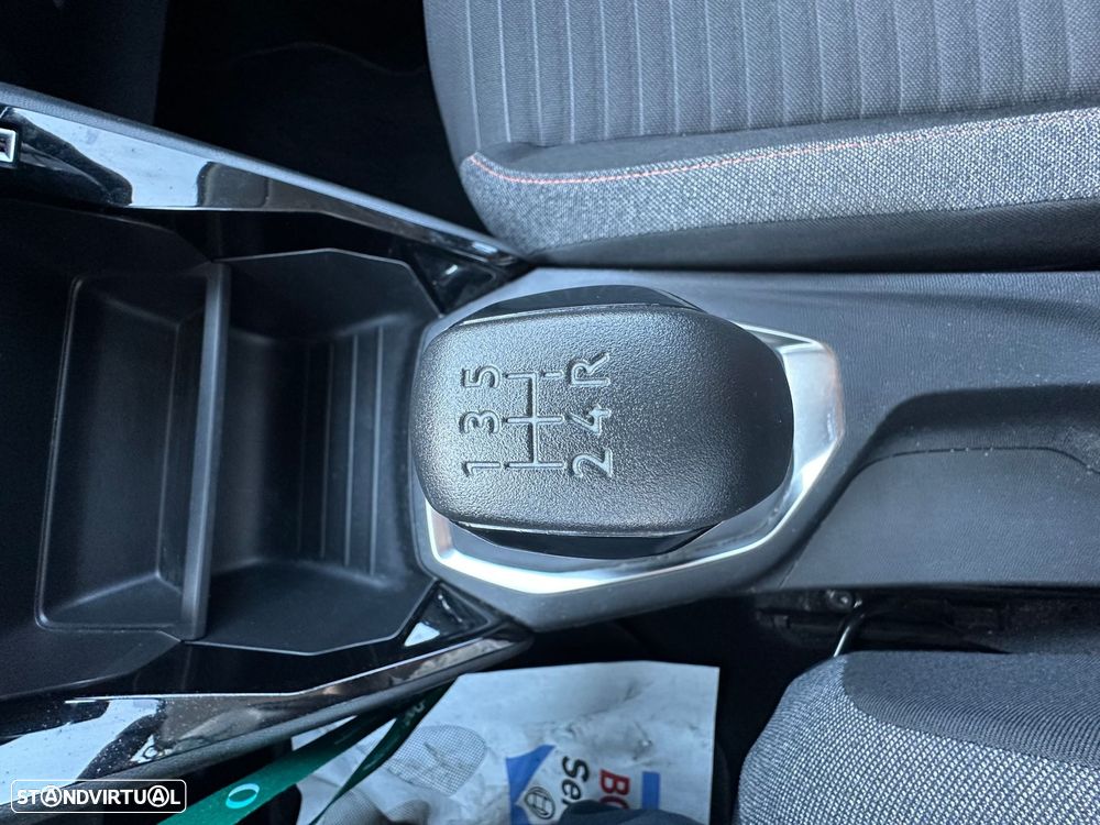 Peugeot 208 1.2 PureTech Active Pack - 18