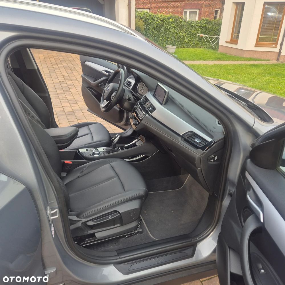 BMW X2 sDrive18i Advantage Plus - 14