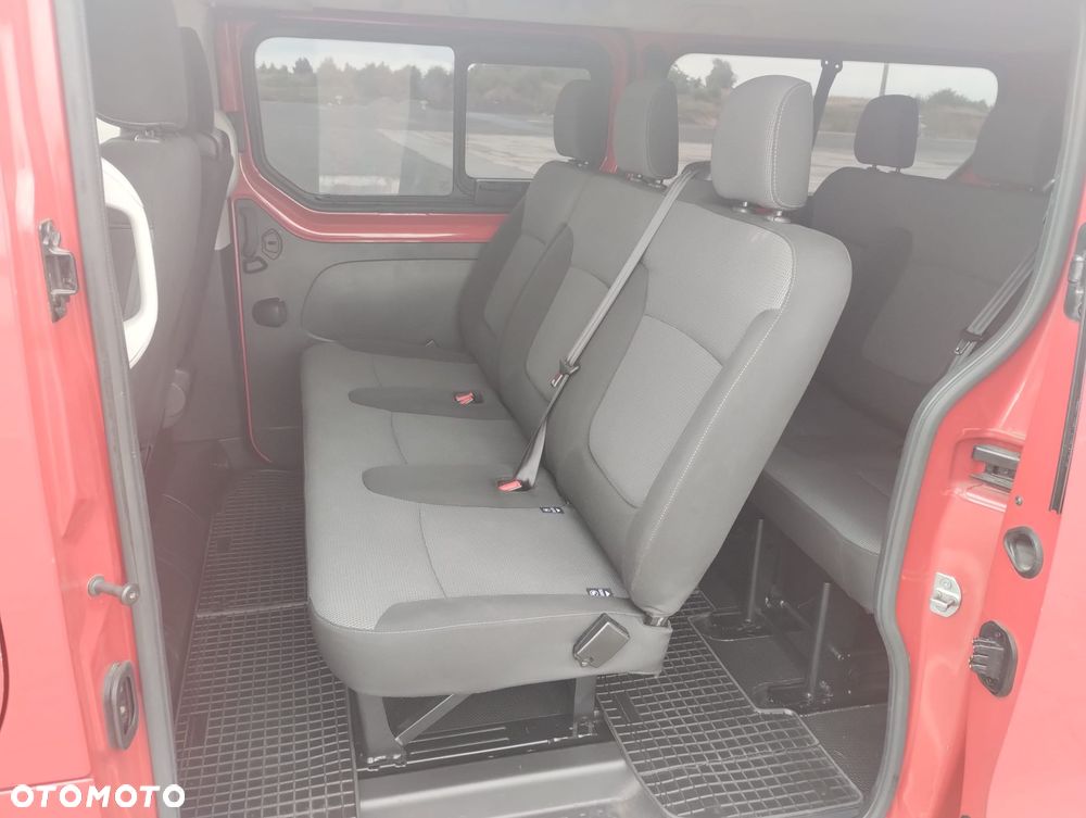 Renault Trafic Grand SpaceClass 2.0 dCi EDC - 9