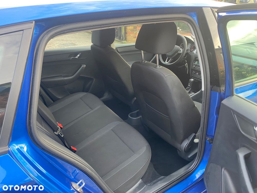 Skoda RAPID 1.6 TDI DPF Edition DSG - 6
