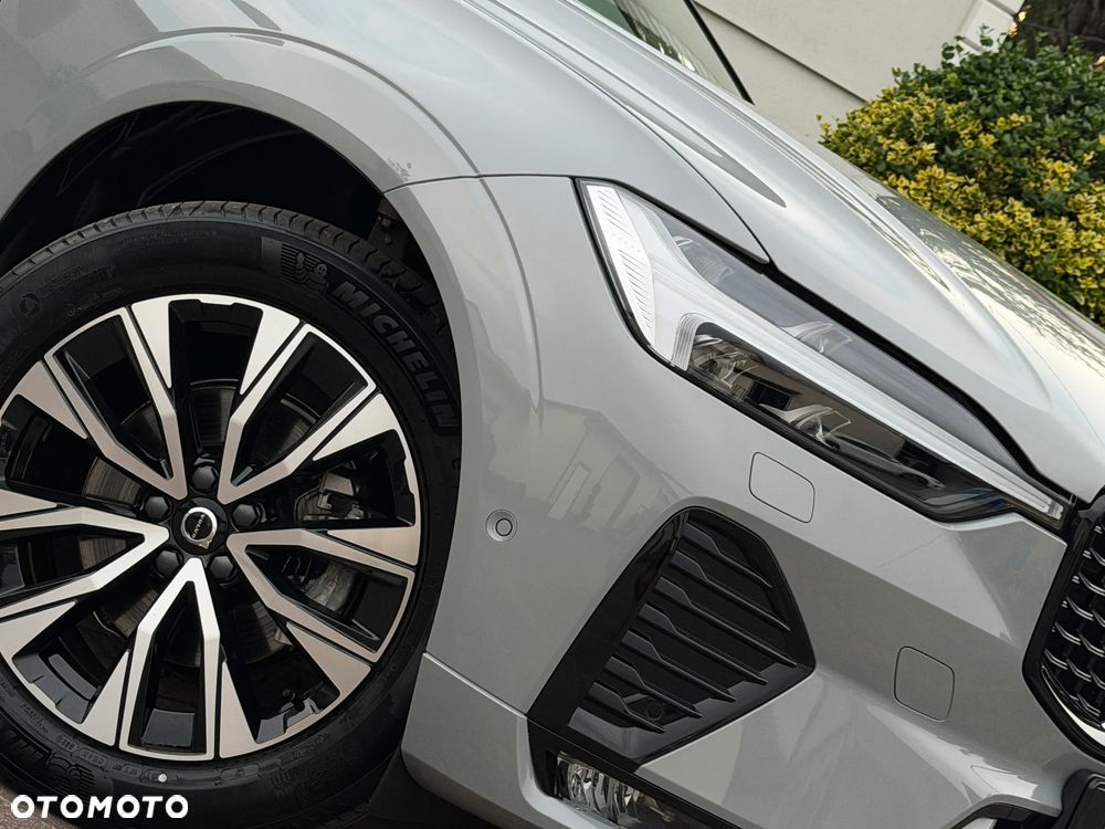 Volvo XC 60 B5 B AWD Geartronic RDesign - 28