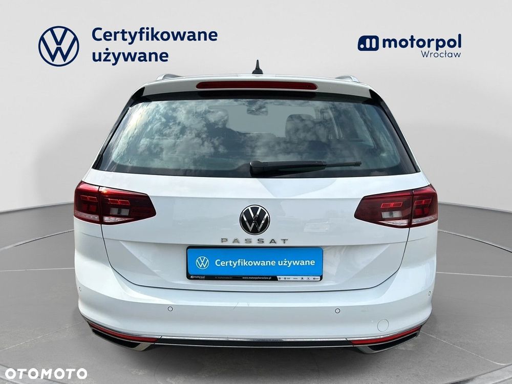 Volkswagen Passat Variant 2.0 TDI EVO Elegance DSG - 14