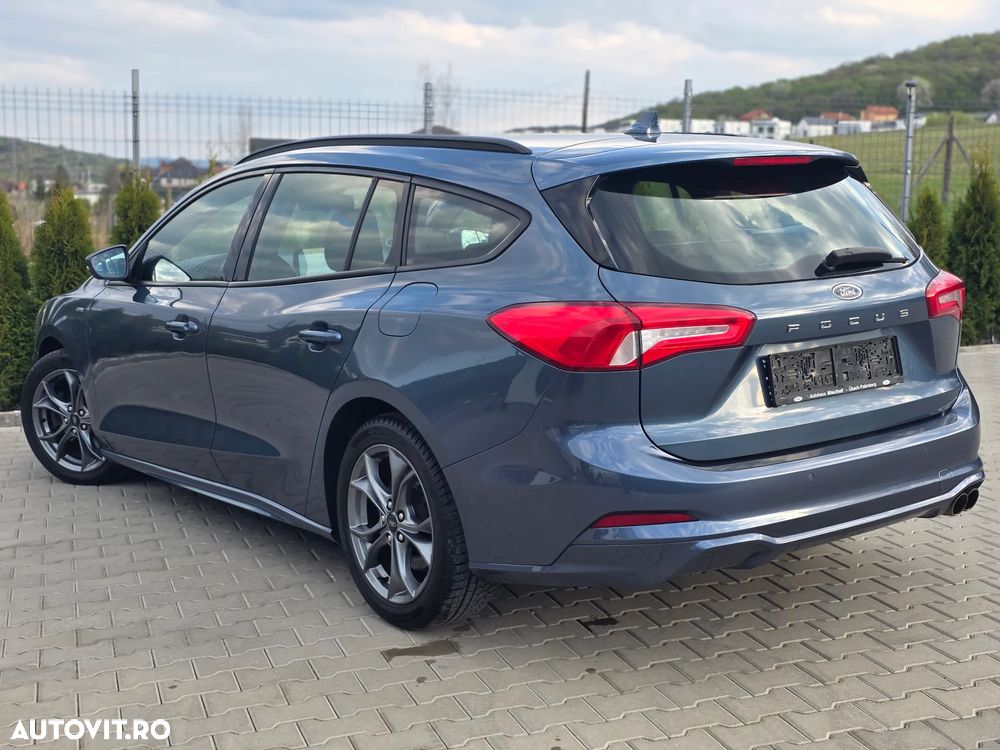 Ford Focus 1.0 EcoBoost Start-Stopp-System ST-LINE DESIGN - 4