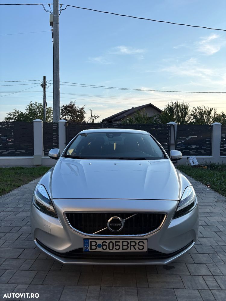 Volvo V40 D2 Basic - 2