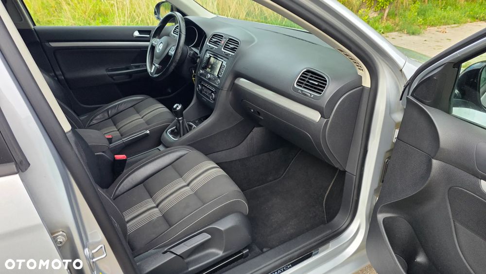 Volkswagen Golf 1.4 TSI MATCH - 13