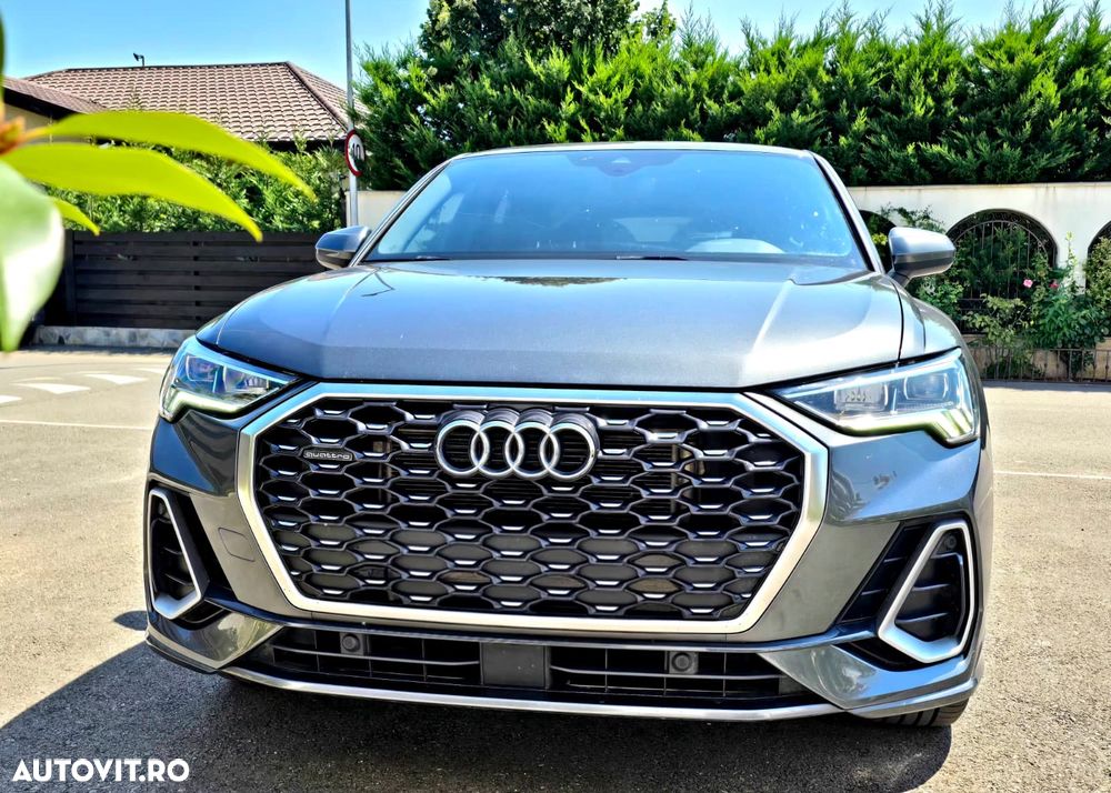 Audi Q3 40 TFSI quattro S tronic S line - 1