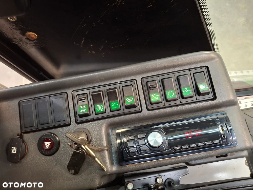 Inny Zamiatarka Bucher CityCat1000 2016 Rok EUnited PM10 Zamiatarka Chodnikowa - 23