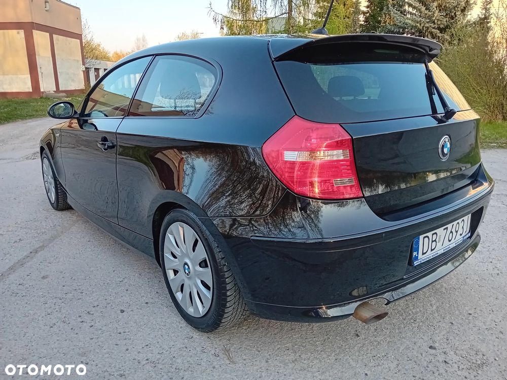 BMW Seria 1 118d - 2