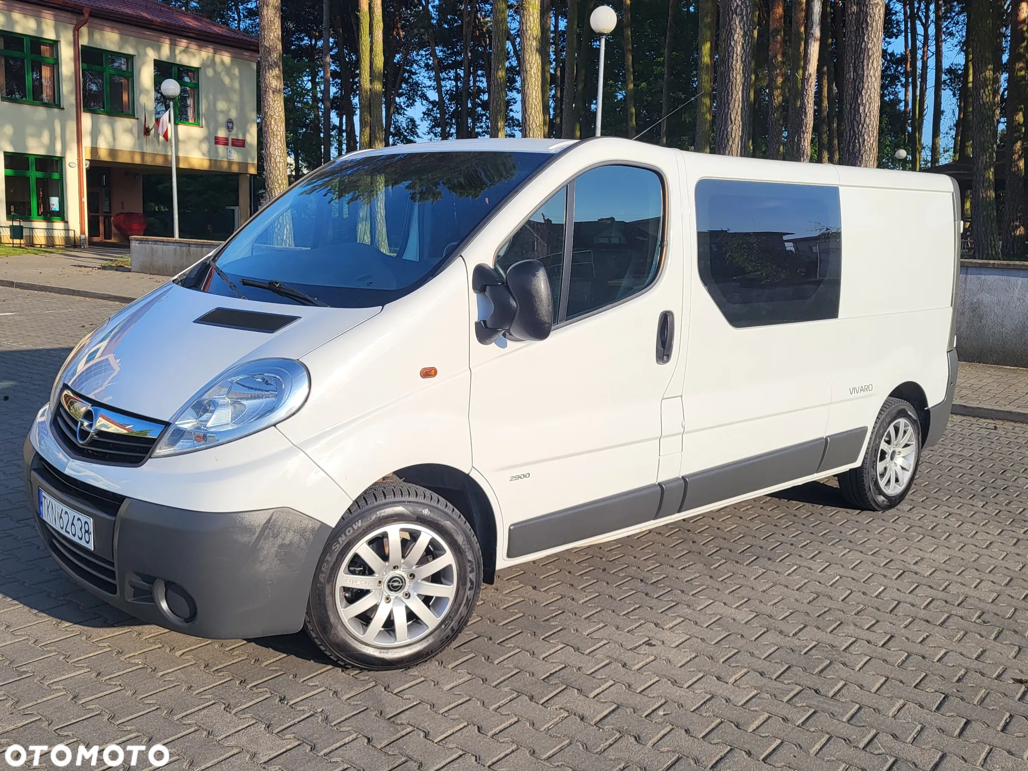 Opel Vivaro - 11