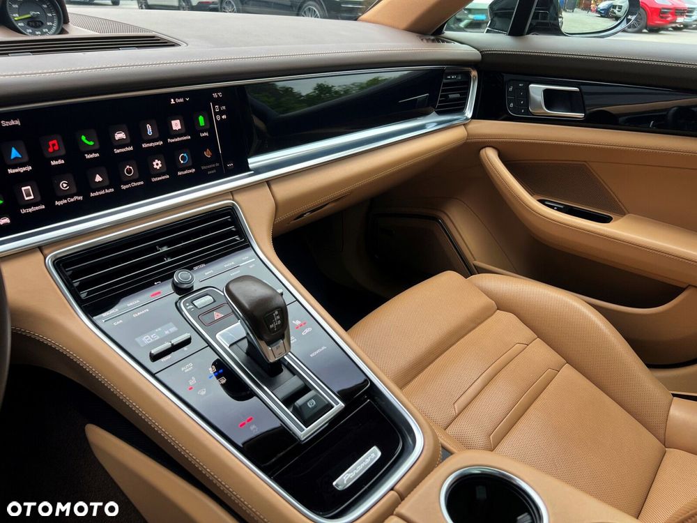 Porsche Panamera - 27