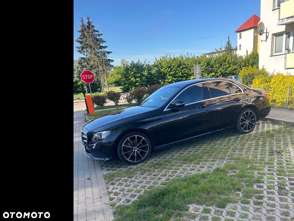 Mercedes-Benz Klasa E 220 d 9G-TRONIC - 1