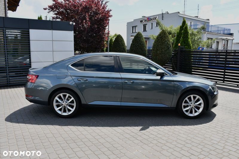Skoda Superb 1.8 TSI DSG Style - 28