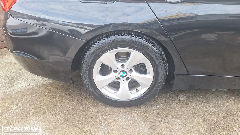 BMW 320 d Efficient Dynamic Edition Aut. Luxury Line - 9