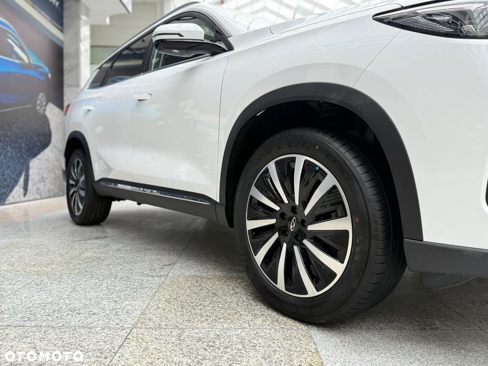 Chery Tiggo 8 1.5 T-GDI Super Hybrid Prestige DCT - 3