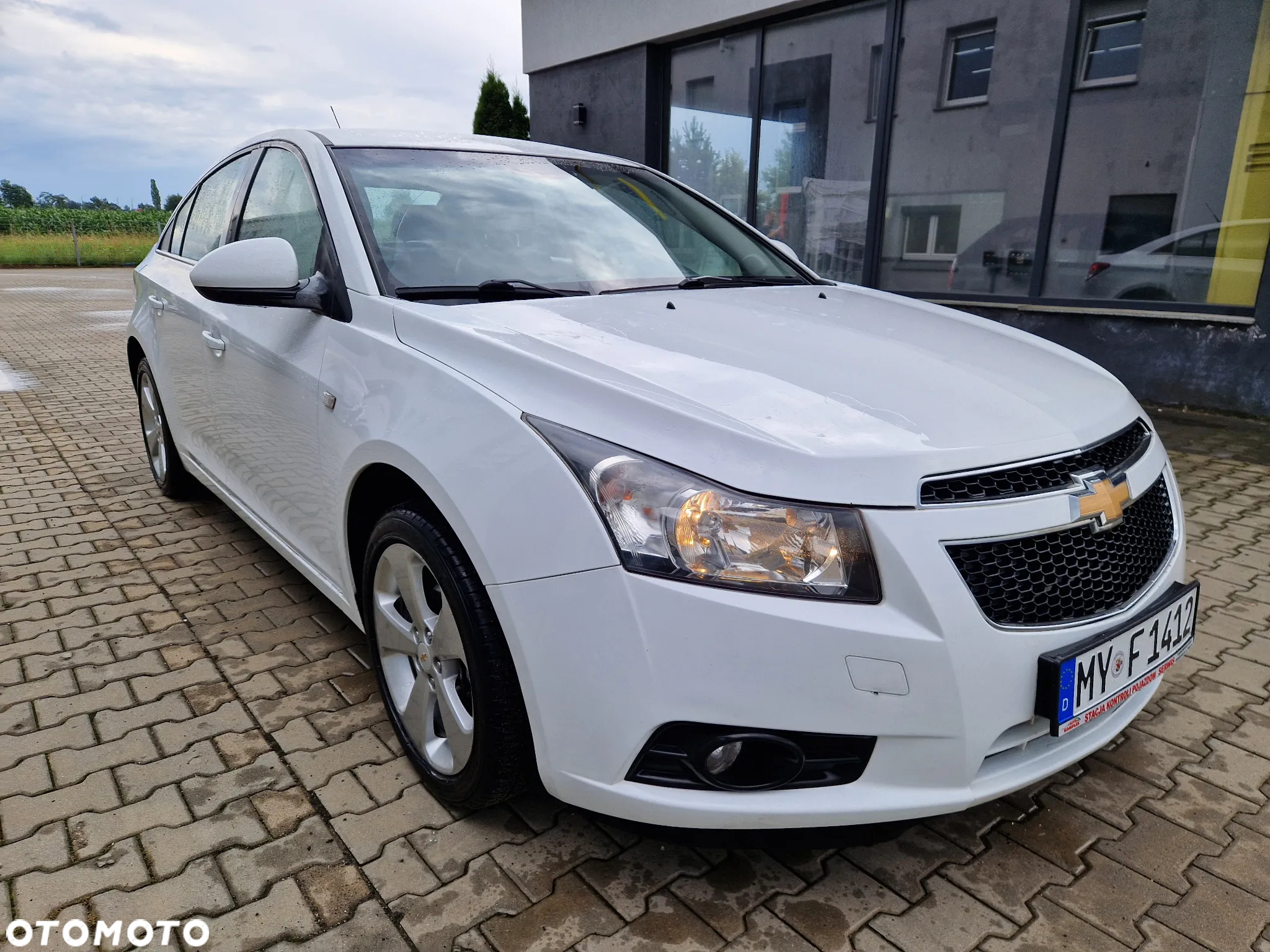 Chevrolet Cruze 1.8 Base - 3