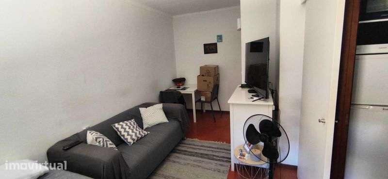 VENDA APARTAMENTO T0 - Junto ao Leroy Merlin - Leiria - Grande imagem: 2/7