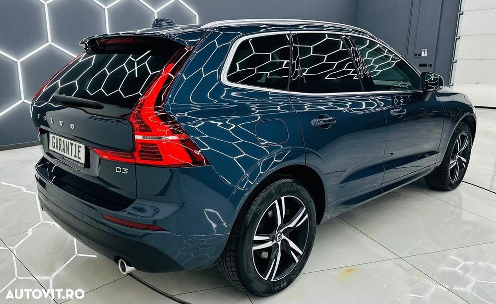 Volvo XC 60 D3 Momentum Pro - 5