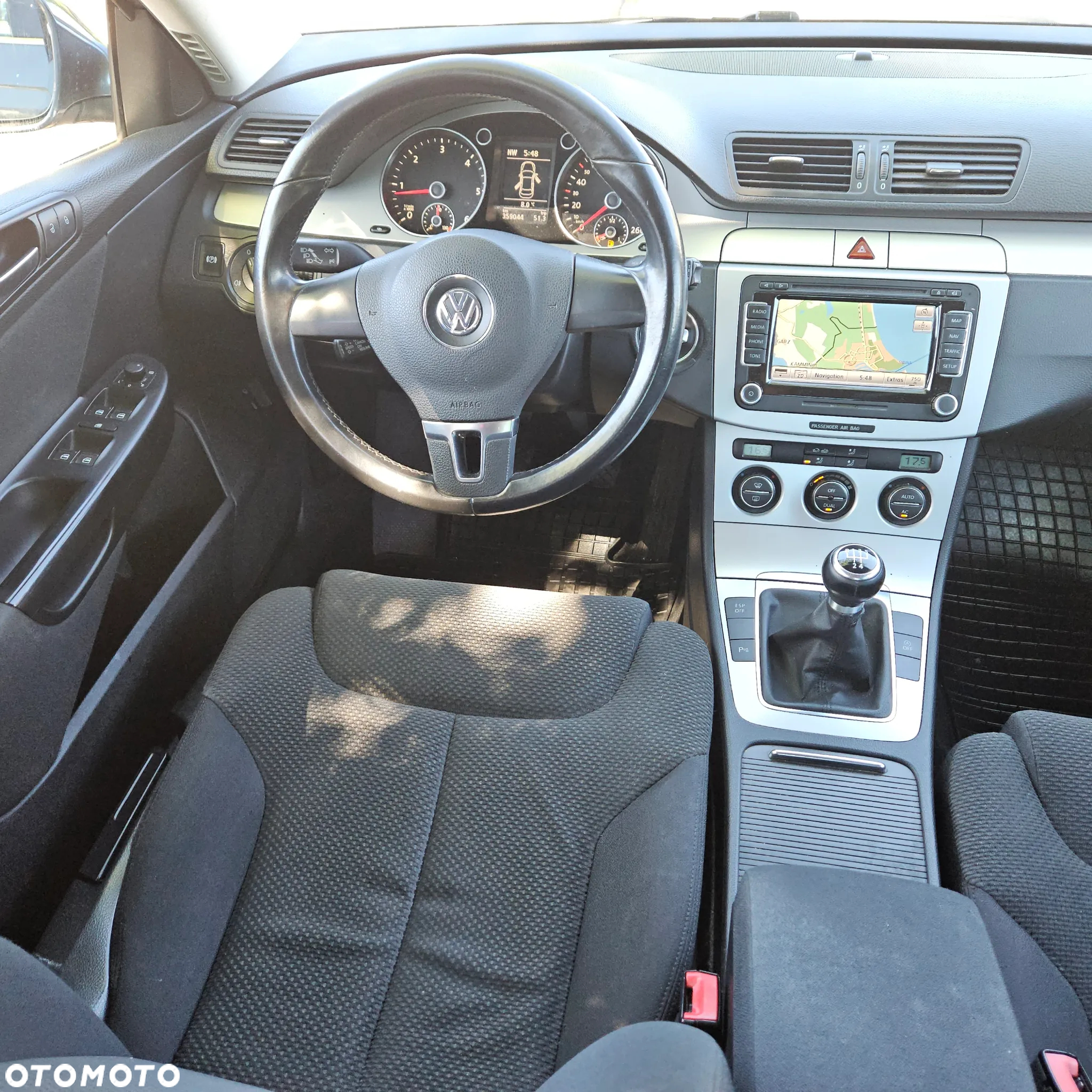 Volkswagen Passat 2.0 TDI DPF Highline - 20