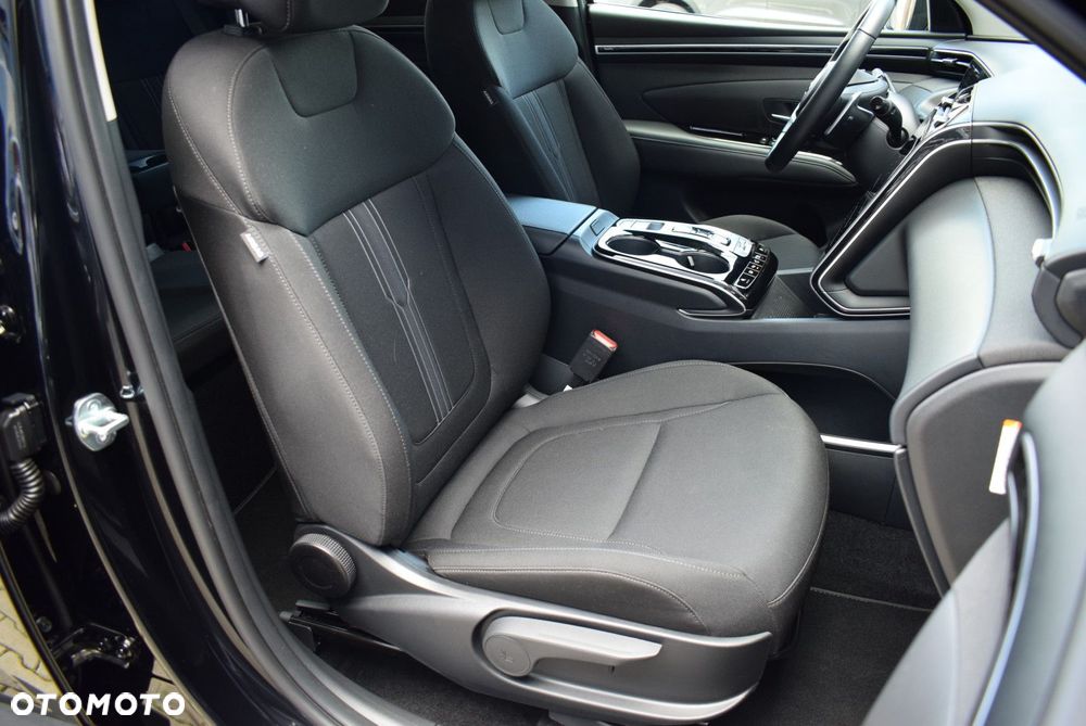 Hyundai Tucson 1.6 T-GDi HEV Executive 4WD - 14