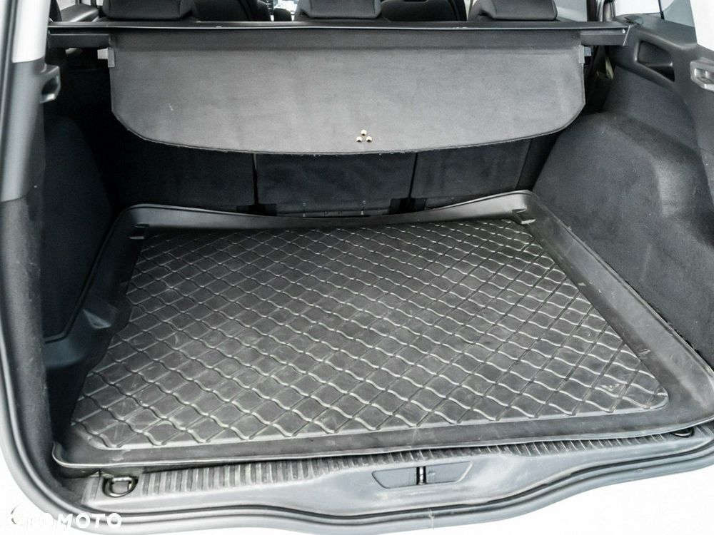 Citroën C4 Picasso 1.2 PureTech MoreLife S&S EAT6 - 33