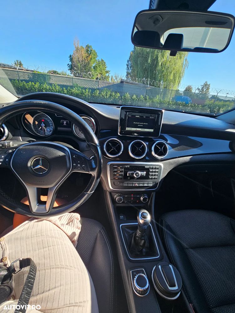 Mercedes-Benz CLA 200 - 6