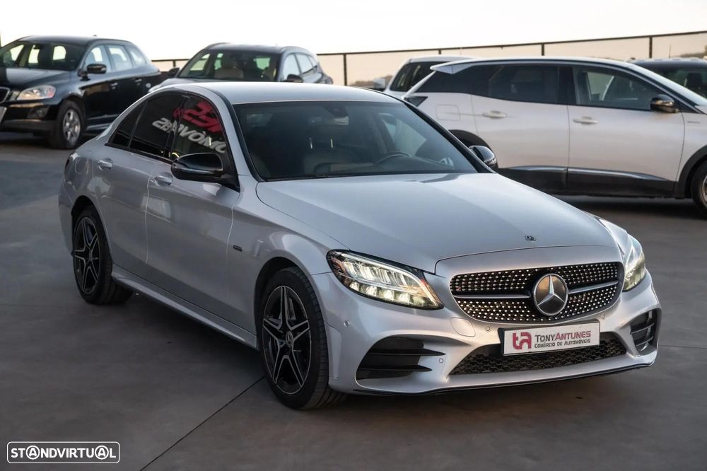 Mercedes-Benz C 300 de AMG Line - 12