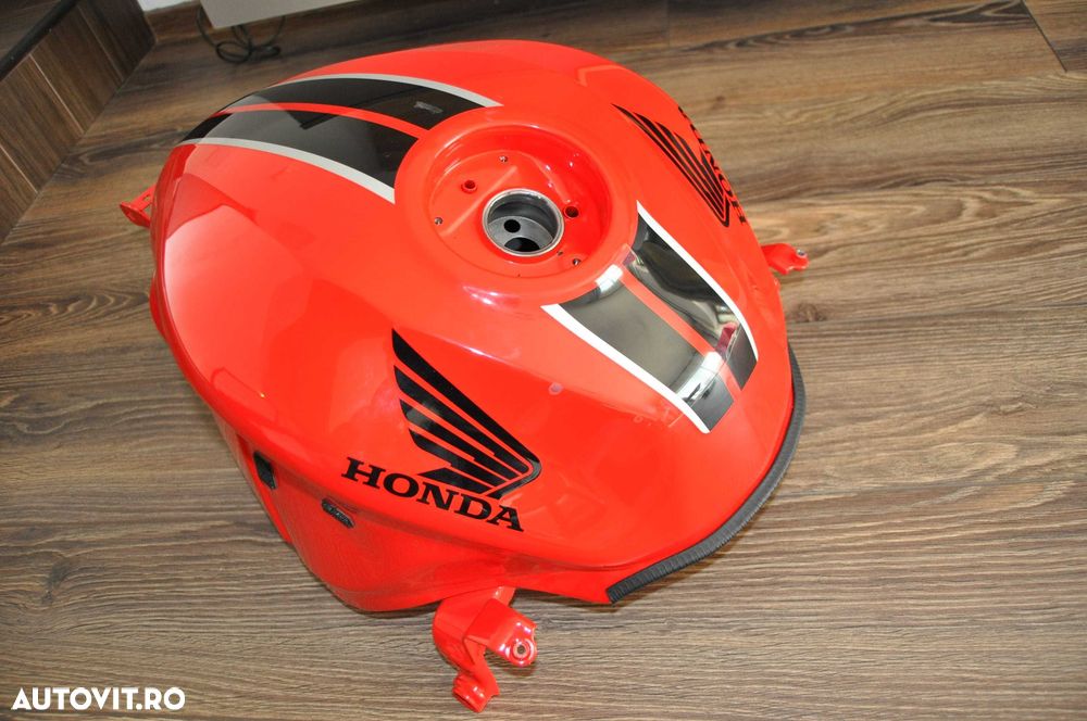 Rezervor Honda CB650F 2017 bugspoiler original - 2