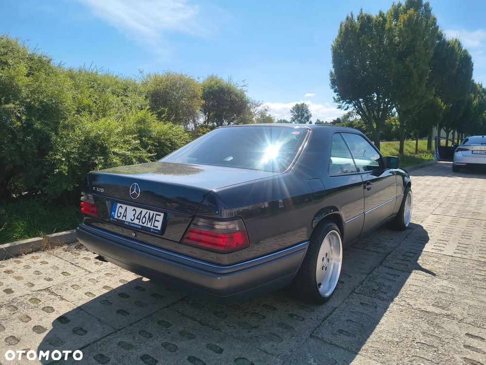 Mercedes-Benz Klasa E - 7
