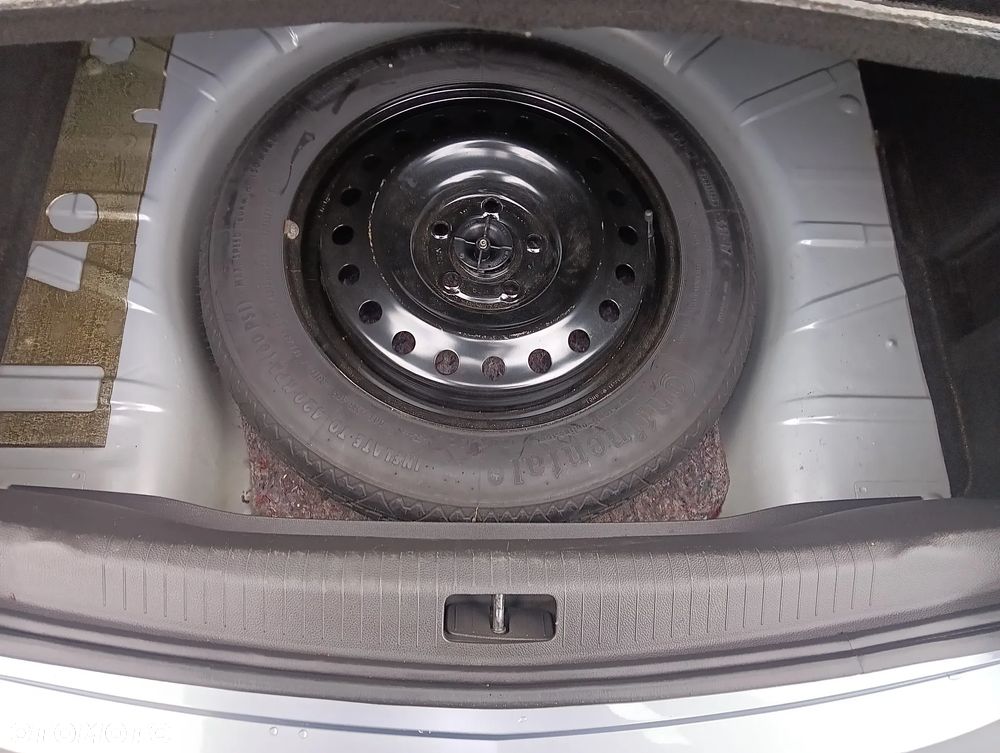 Opel Insignia 1.6 Turbo Edition - 14