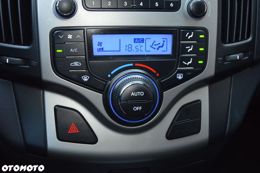 Hyundai i30 1.4 Edition Plus - 18