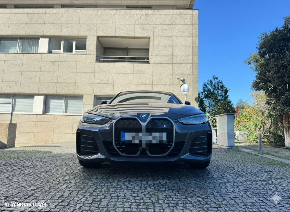 BMW i4 eDrive40 Pack Desportivo M - 3