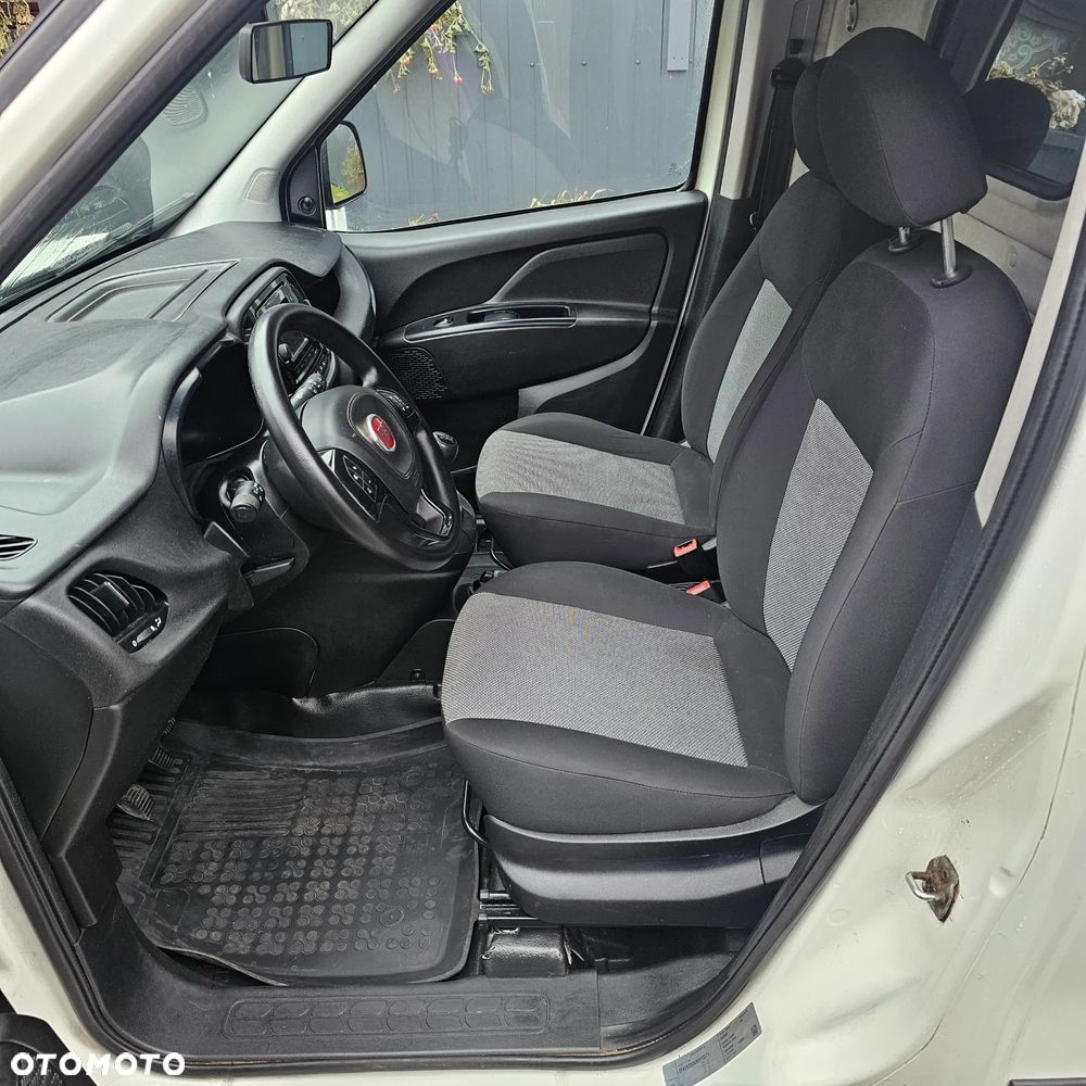 Fiat Doblo - 11