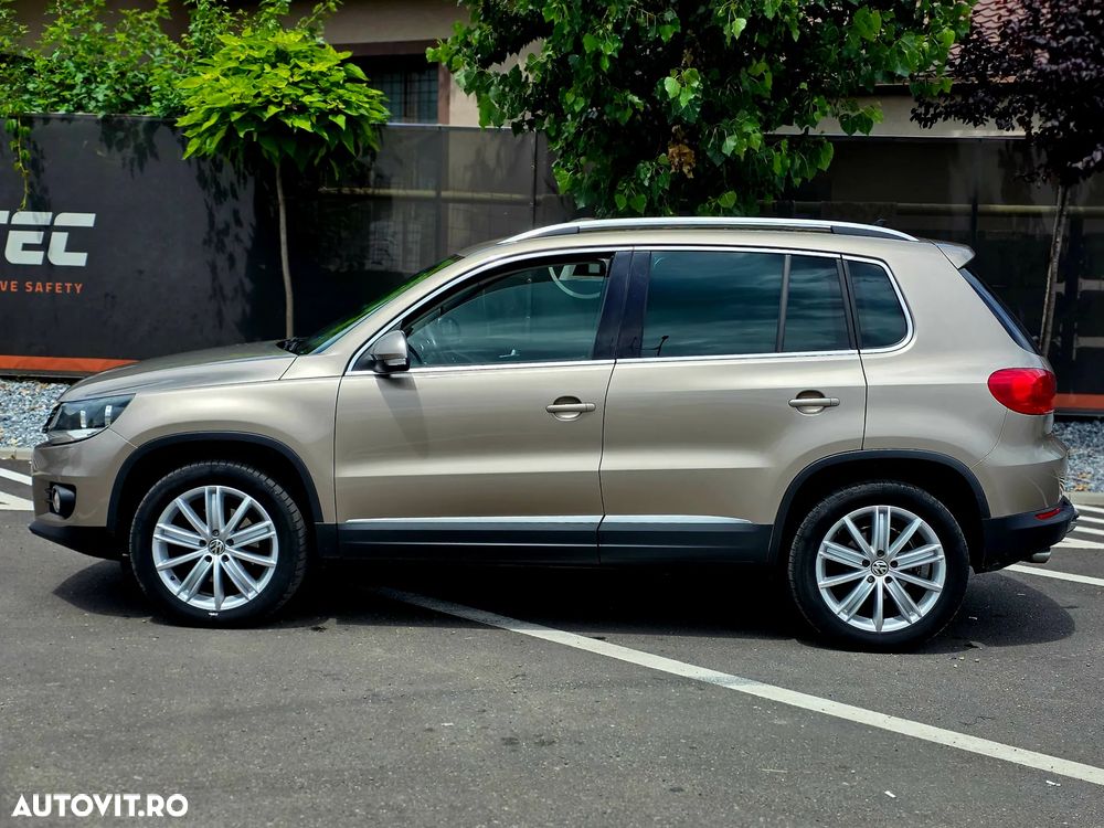Volkswagen Tiguan - 5
