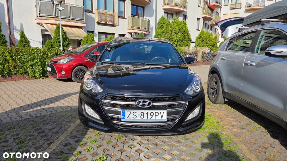 Hyundai i30 1.4 GO - 2