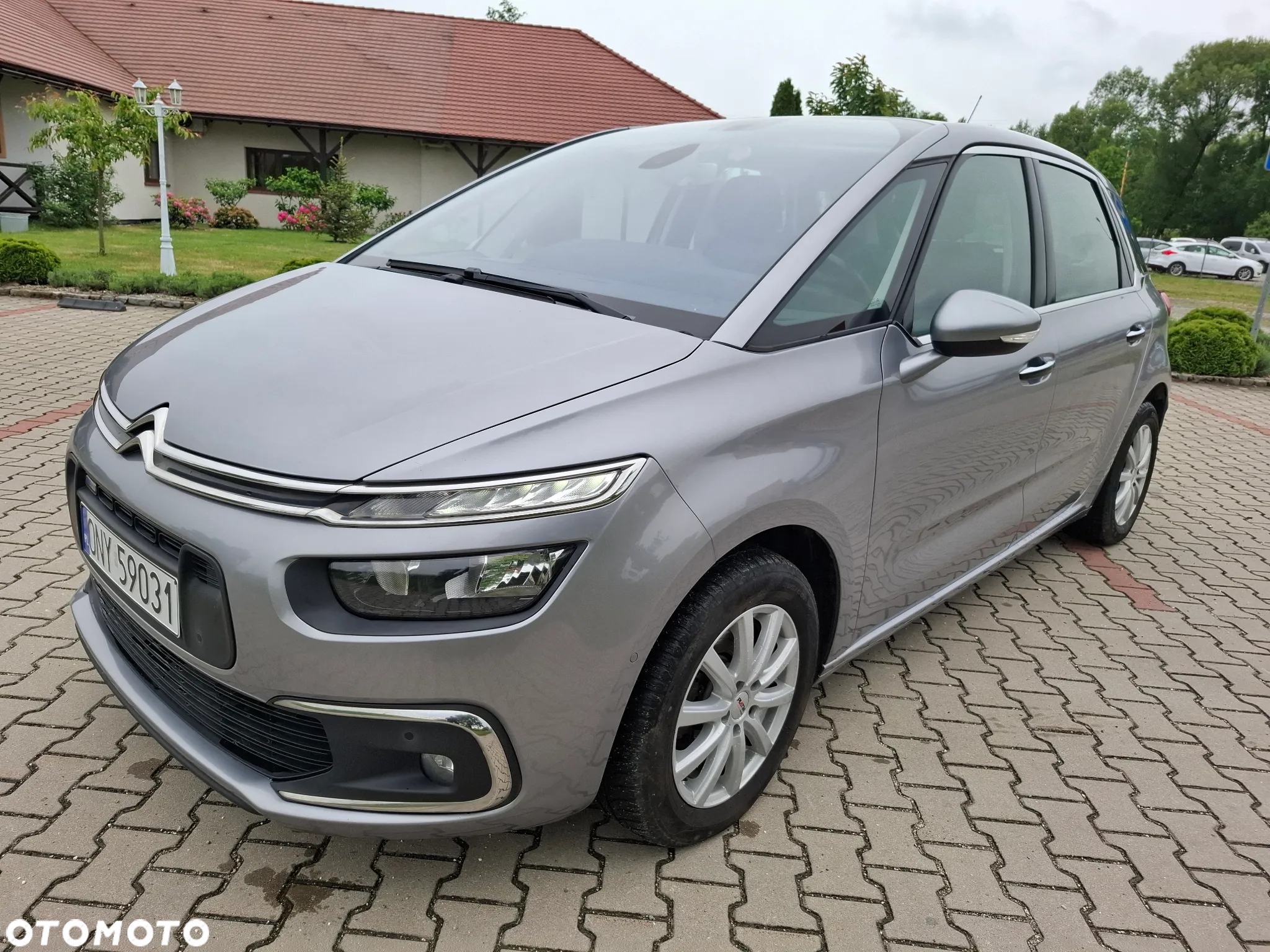 Citroën C4 Picasso PureTech 130 Stop&Start Exclusive - 2