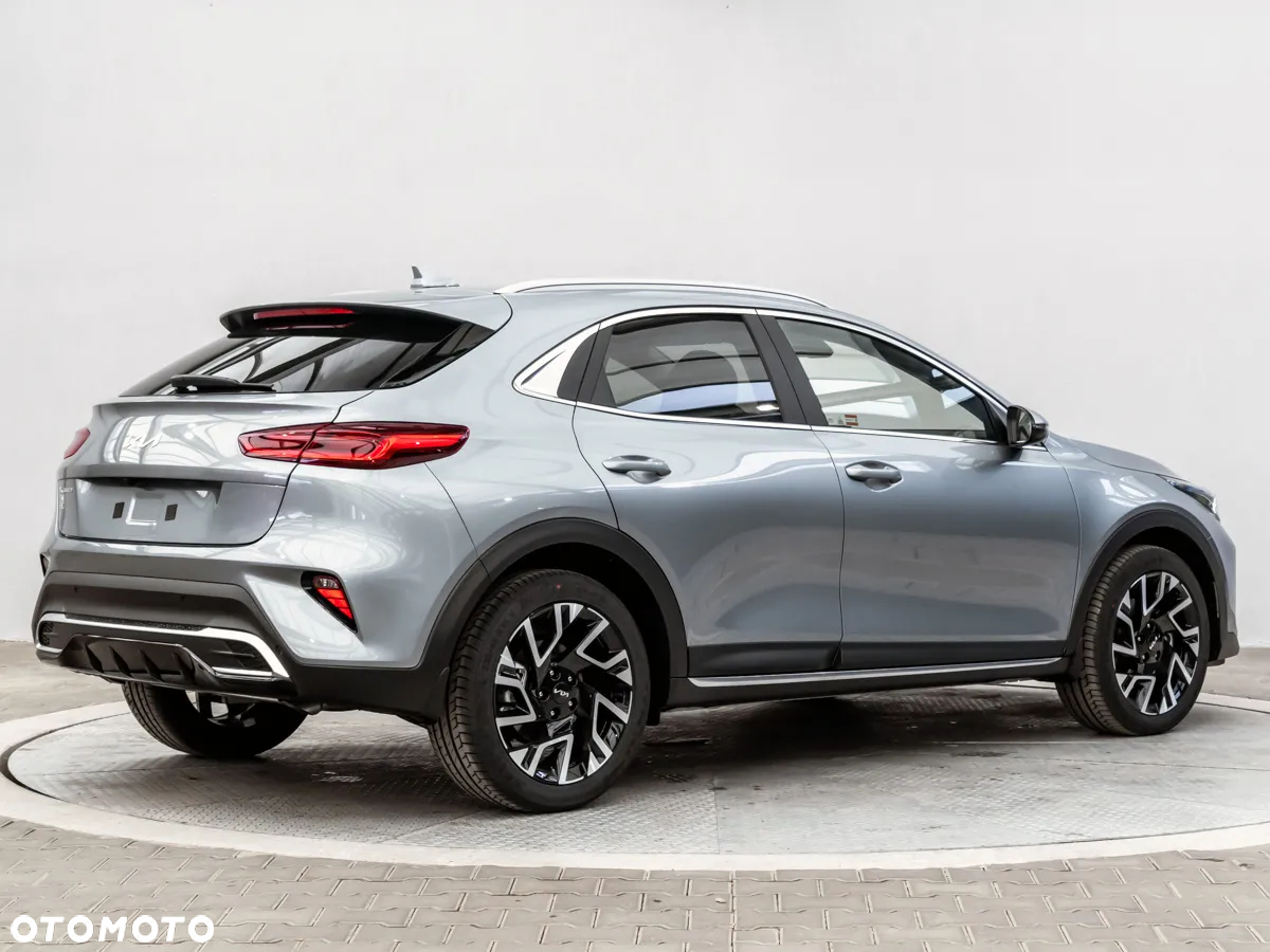 Kia XCeed 1.5 T-GDI L DCT - 12