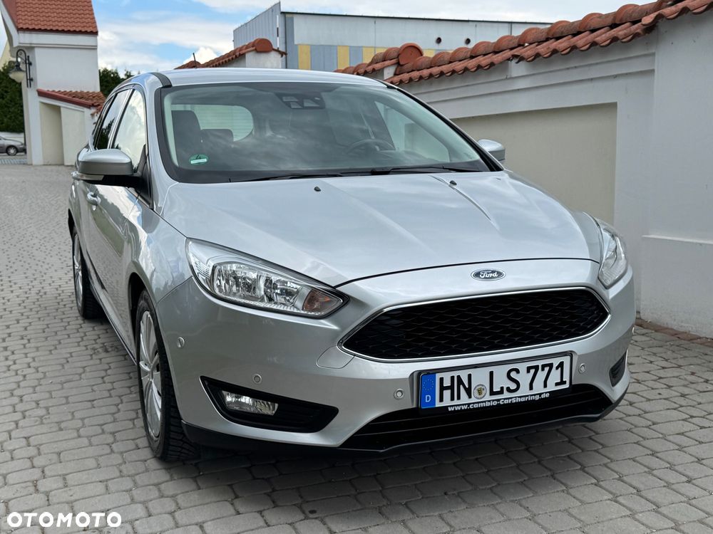 Ford Focus - 34